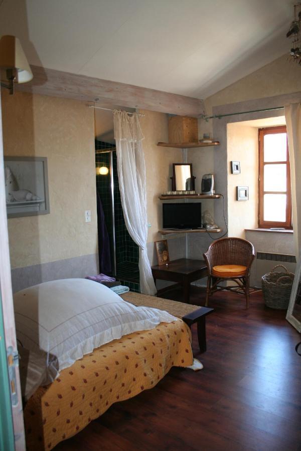 Chambre D'Hotes La Romarine Barnave Eksteriør bilde